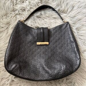 GUCCI Black Guccissima Leather New Web Hobo Shoulder Bag